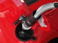 Volkswagen eco Up (2013) - picture 13 of 20