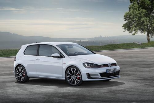 Volkswagen Golf GTI (2013) - picture 1 of 5