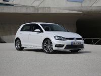 Volkswagen Golf VII R-Line (2013) - picture 2 of 6