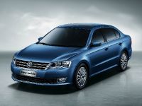 Volkswagen Lavida (2013) - picture 1 of 3