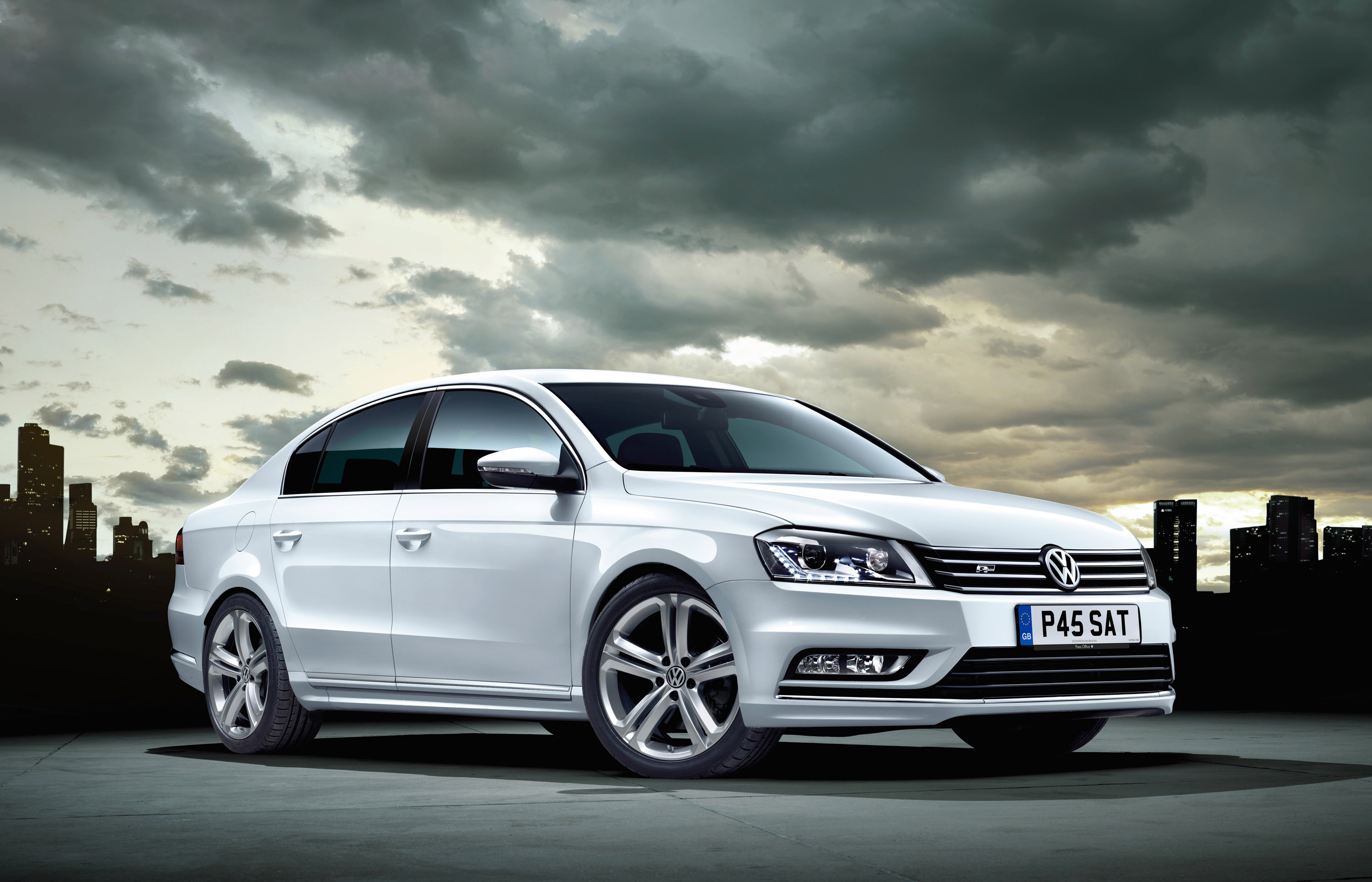 Volkswagen Passat R-Line