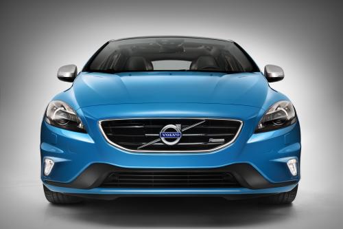Volvo V40 R-Design (2013) - picture 1 of 15