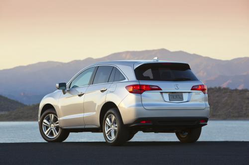 Acura RDX (2014) - picture 9 of 13