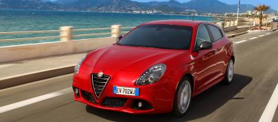 Alfa Romeo Giulietta QV (2014) - picture 4 of 11