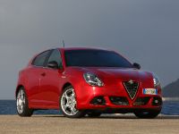 Alfa Romeo Giulietta QV (2014) - picture 2 of 11