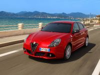 Alfa Romeo Giulietta QV (2014) - picture 4 of 11