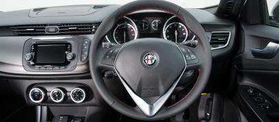 Alfa Romeo Giulietta Sprint (2014) - picture 4 of 5