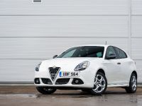 Alfa Romeo Giulietta Sprint (2014) - picture 1 of 5