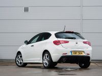 Alfa Romeo Giulietta Sprint (2014) - picture 3 of 5