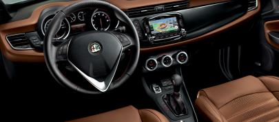 Alfa Romeo Giulietta (2014) - picture 4 of 6