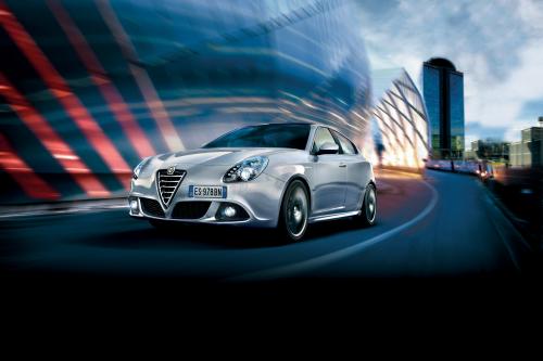 Alfa Romeo Giulietta (2014) - picture 1 of 6