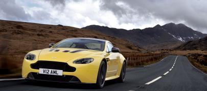 Aston Martin V12 Vantage S (2014) - picture 4 of 28