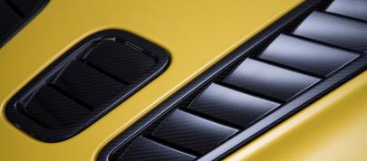 Aston Martin V12 Vantage S (2014) - picture 23 of 28
