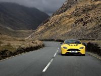 Aston Martin V12 Vantage S (2014) - picture 1 of 28