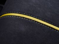 Aston Martin V12 Vantage S (2014) - picture 19 of 28