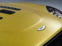 Aston Martin V12 Vantage S (2014) - picture 22 of 28