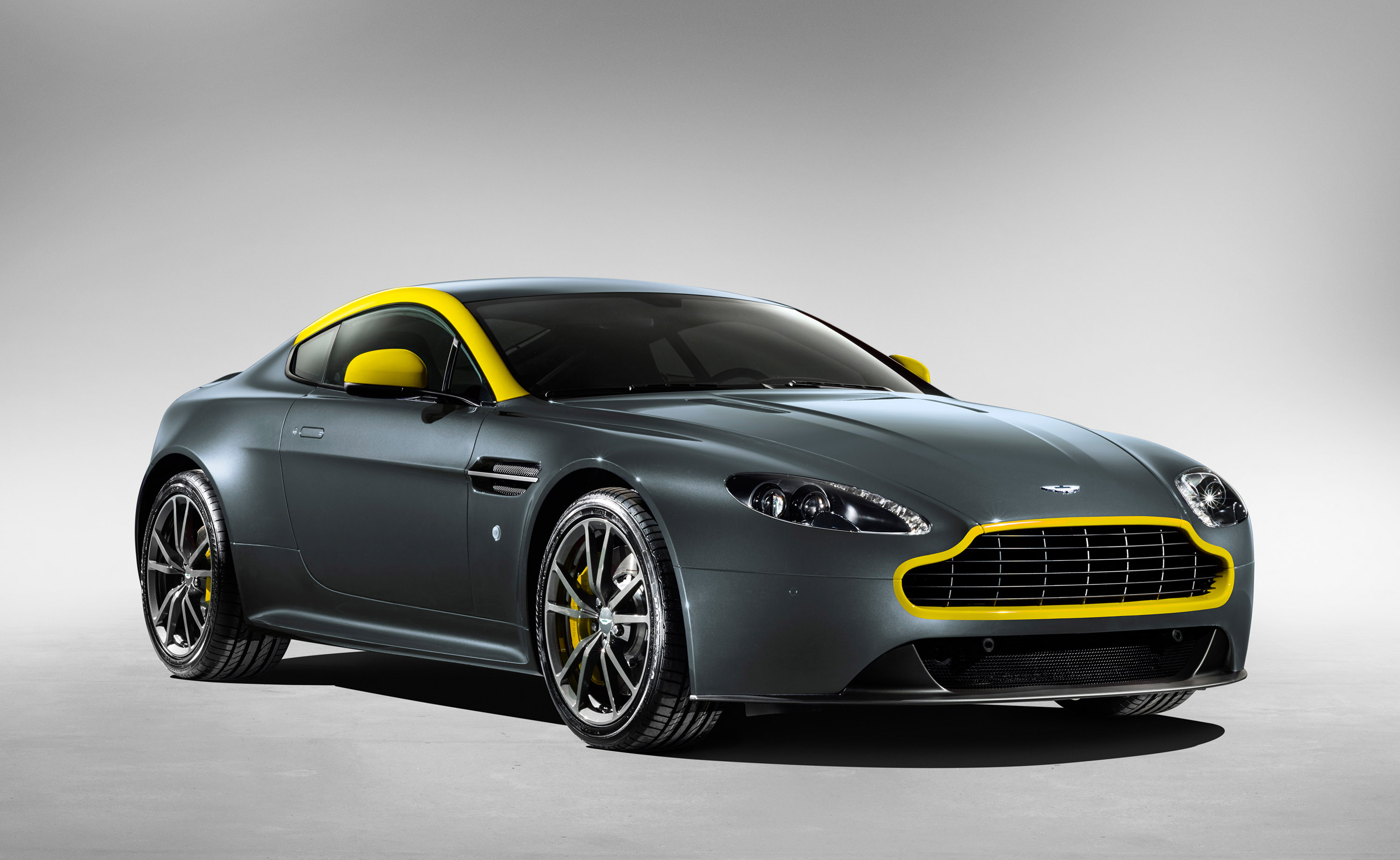 Aston Martin V8 Vantage N430