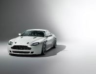 Aston Martin Vantage GT4 (2014) - picture 1 of 3