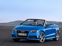 Audi A3 Cabriolet (2014) - picture 1 of 4