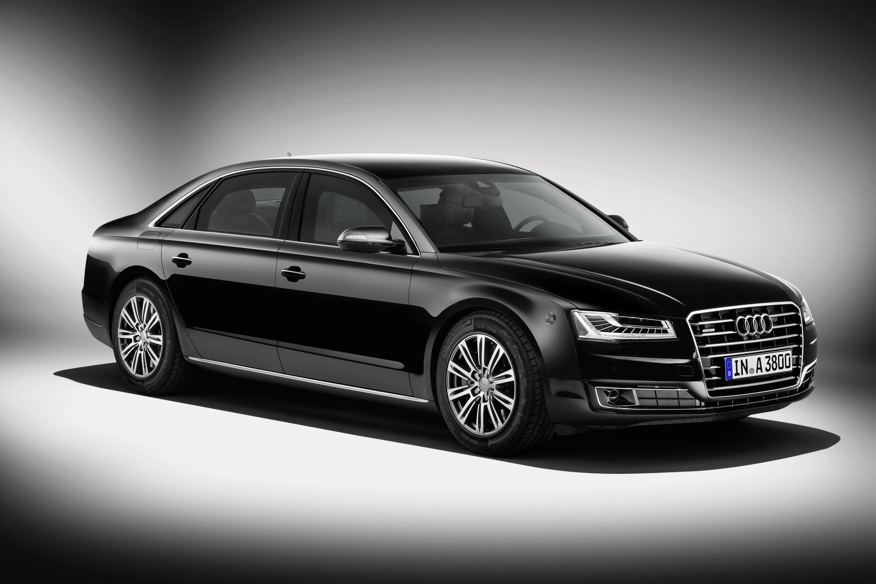 Audi A8 L Security