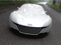 Audi A9 (2014) - picture 2 of 9