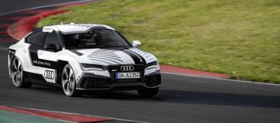 Audi RS 7 Piloted Driving Concept Car (2014) - picture 4 of 14