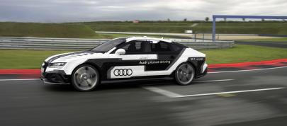 Audi RS 7 Piloted Driving Concept Car (2014) - picture 7 of 14