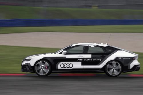 Audi RS 7 Piloted Driving Concept Car (2014) - picture 9 of 14