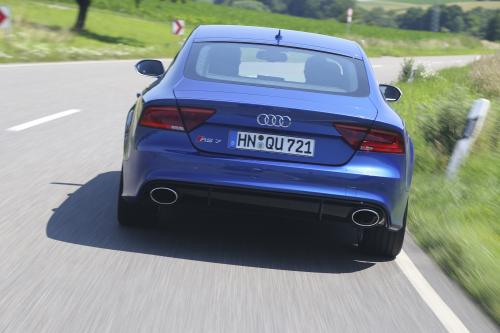 Audi RS7 (2014) - picture 8 of 9