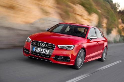 Audi S3 Saloon (2014) - picture 1 of 6