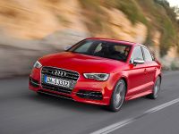 Audi S3 Saloon (2014) - picture 1 of 6