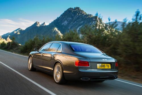 Bentley Continental Flying Spur (2014) - picture 8 of 15