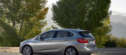 BMW 2-Series Active Tourer (2014) - picture 12 of 66
