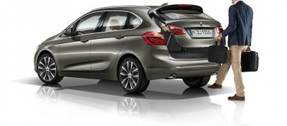 BMW 2-Series Active Tourer (2014) - picture 39 of 66