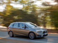 BMW 2-Series Active Tourer (2014) - picture 5 of 66