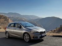 BMW 2-Series Active Tourer (2014) - picture 19 of 66
