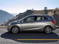 BMW 2-Series Active Tourer (2014) - picture 22 of 66