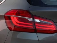 BMW 2-Series Active Tourer (2014) - picture 30 of 66