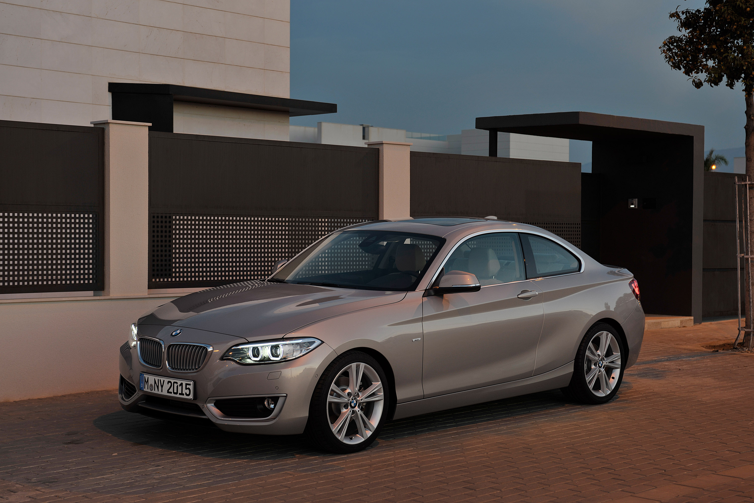 BMW 2-Series Coupe