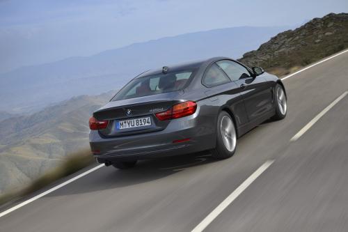 BMW 4-Series Coupe (2014) - picture 24 of 97