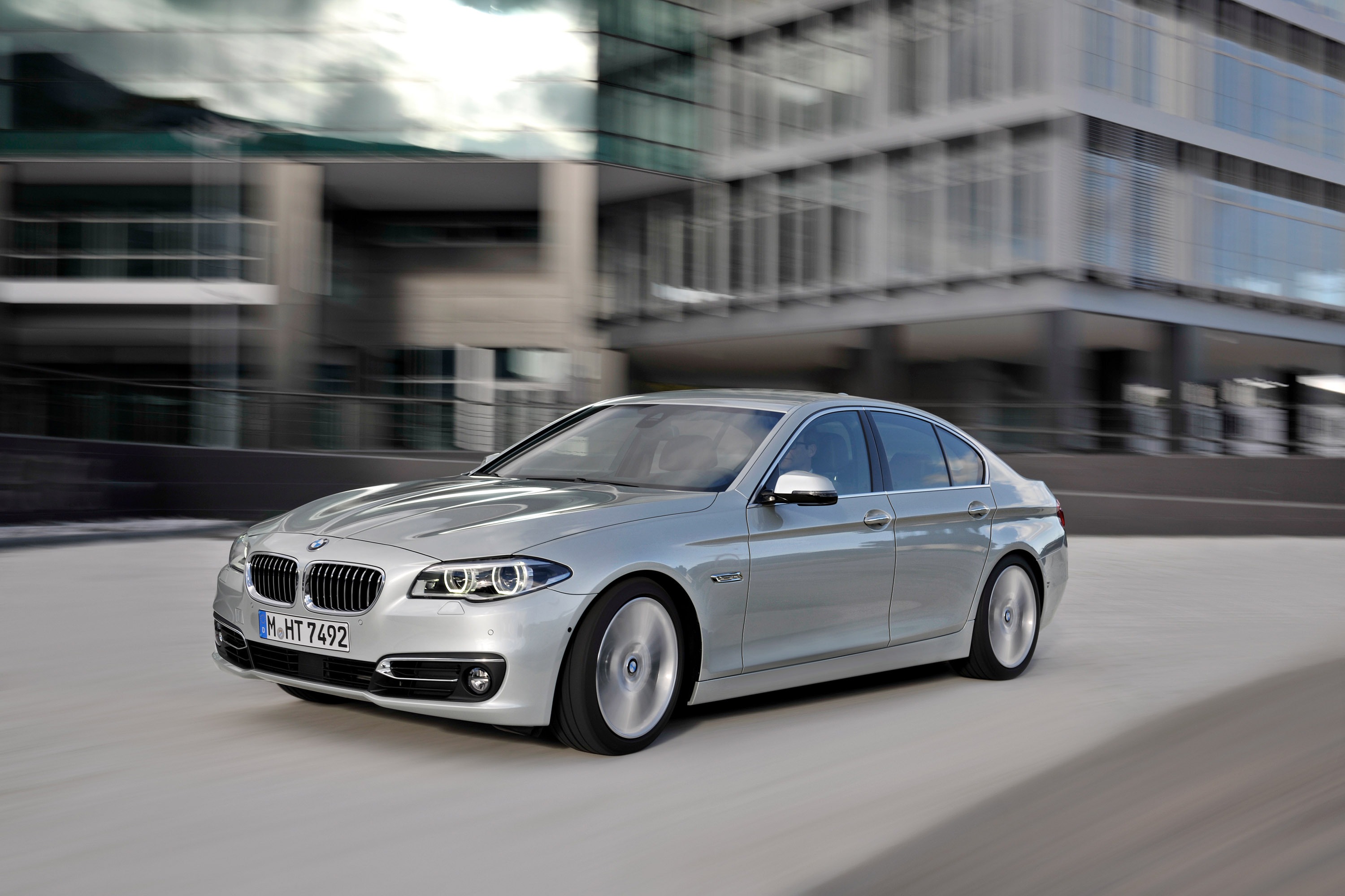 BMW 5 Series Sedan