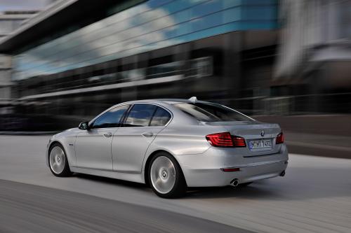 BMW 5 Series Sedan (2014) - picture 8 of 10