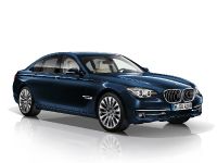 BMW 7 Series Edition Exclusive (2014) - picture 1 of 4