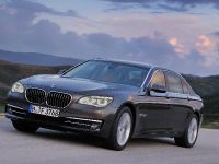 BMW 7 Series Long Wheel Base (2014) - picture 2 of 5