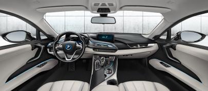 BMW i8 (2014) - picture 28 of 33