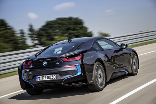 BMW i8 (2014) - picture 8 of 33
