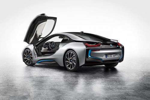 BMW i8 (2014) - picture 16 of 33