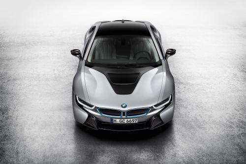 BMW i8 (2014) - picture 17 of 33