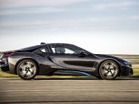 BMW i8 (2014) - picture 10 of 33