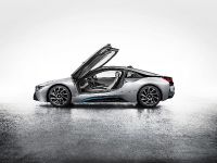 BMW i8 (2014) - picture 21 of 33